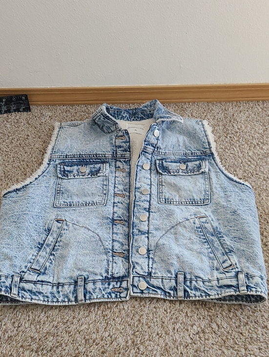 Celebrity Pink Jackets & Blazers - Celebrity Pink Sherpa-Lined Denim Jacket - Blue & Cream